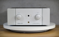 Unison Research Unico 90 srebny - hybrydowy wzmacniacz stereo OUTLET