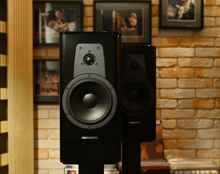 Dynaudio Contour 20i Black High Gloss kolumny podstawkowe OUTLET