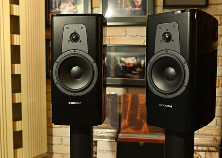 Dynaudio Contour 20i Black High Gloss kolumny podstawkowe OUTLET