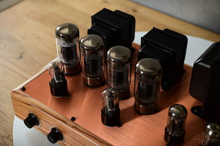 TEKTRON TK6550 PSE S-I wzmacniacz lampowy