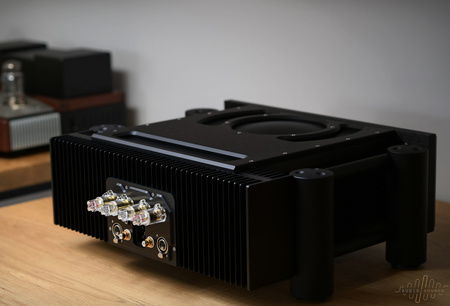 Chord Electronics ULTIMA 5 wzmacniacz mocy klasy HI-END OUTLET