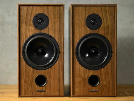 Spendor Classic 2/3 - kolumny podstawkowe OUTLET