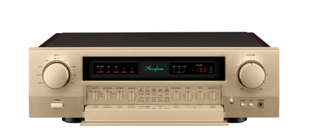 Accuphase C-2300 - przedwzmacniacz liniowy