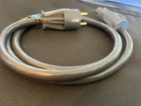 SUPRA Lorad 2.5 SPC CS-EU 1,5m OUTLET